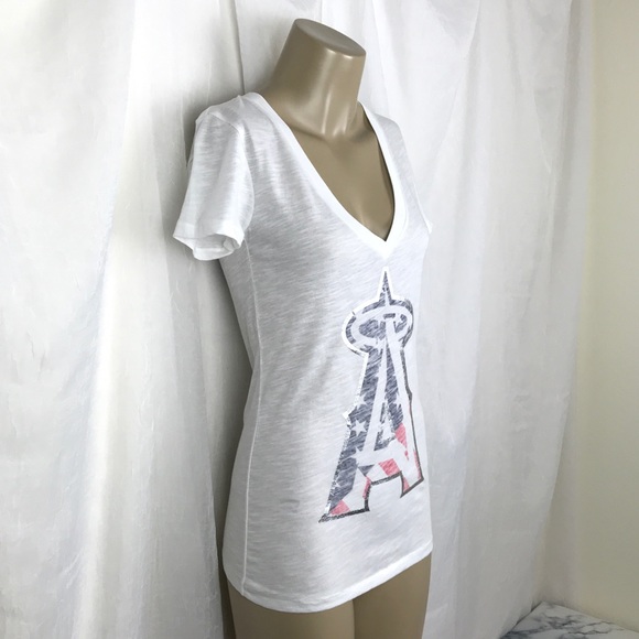 🚫SOLD🚫 NWT VS PINK Angels Baseball Sports V-neck - Picture 2 of 8